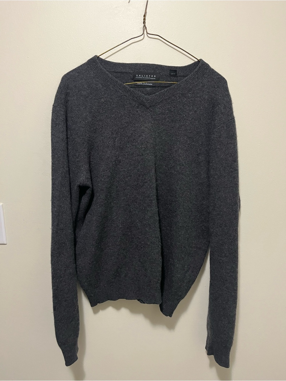 Unlisted a Kenneth Cole Production Charcoal Grey 100% Cashmere V-Neck Sweater